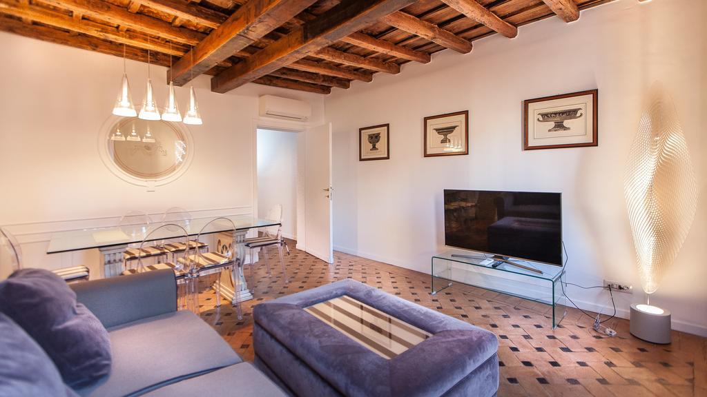 In - Scala Appartement Rome